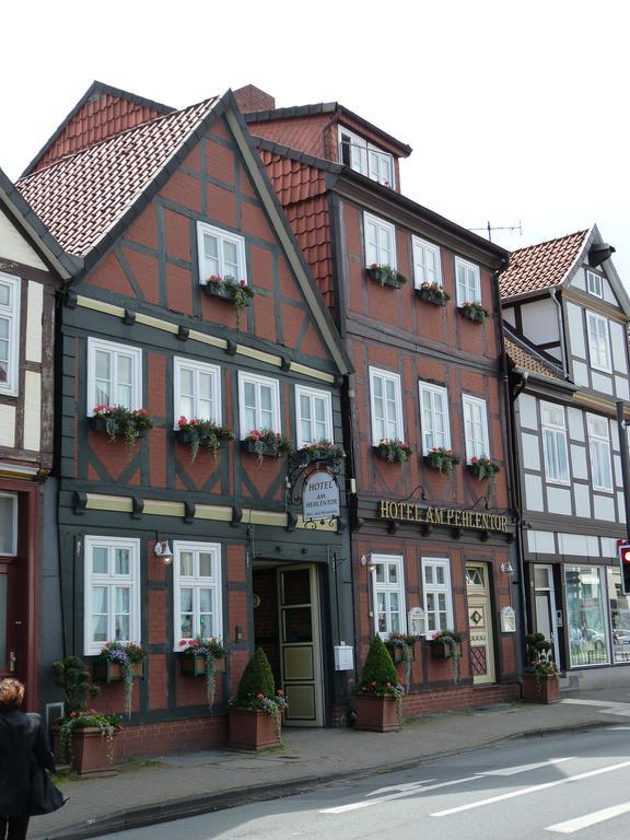Hotel Am Hehlentor 첼레 외부 사진
