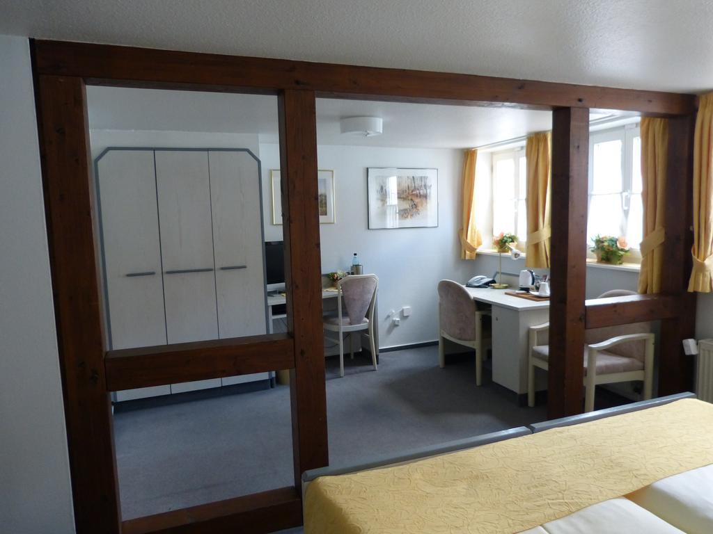 Hotel Am Hehlentor 첼레 외부 사진