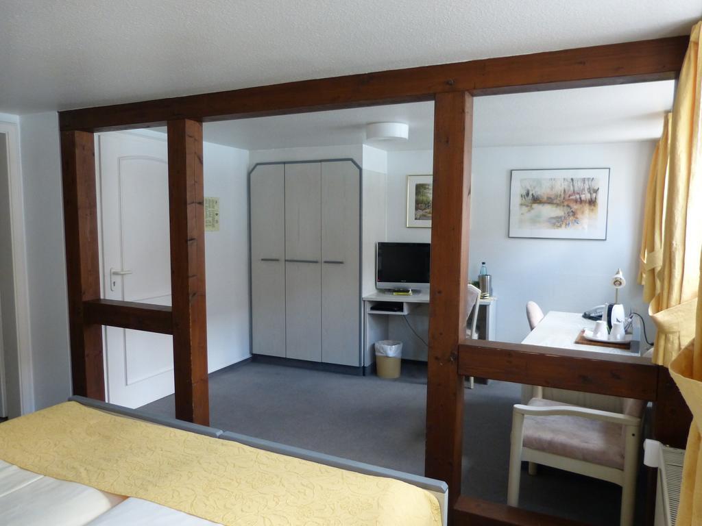 Hotel Am Hehlentor 첼레 외부 사진